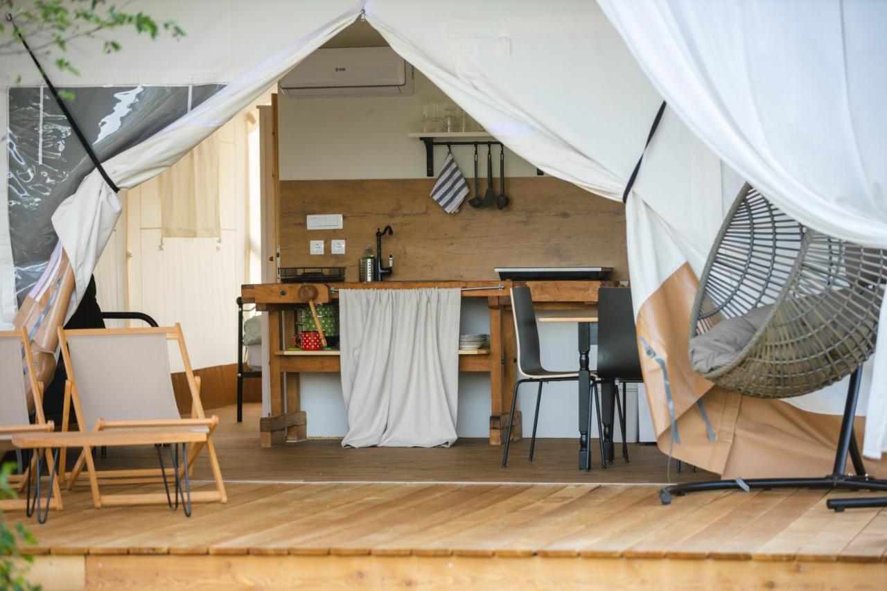 Glamping Kolpa Resort Gradac Экстерьер фото