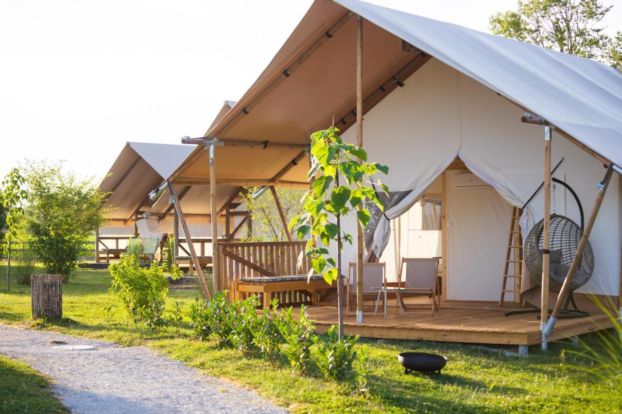 Glamping Kolpa Resort Gradac Экстерьер фото