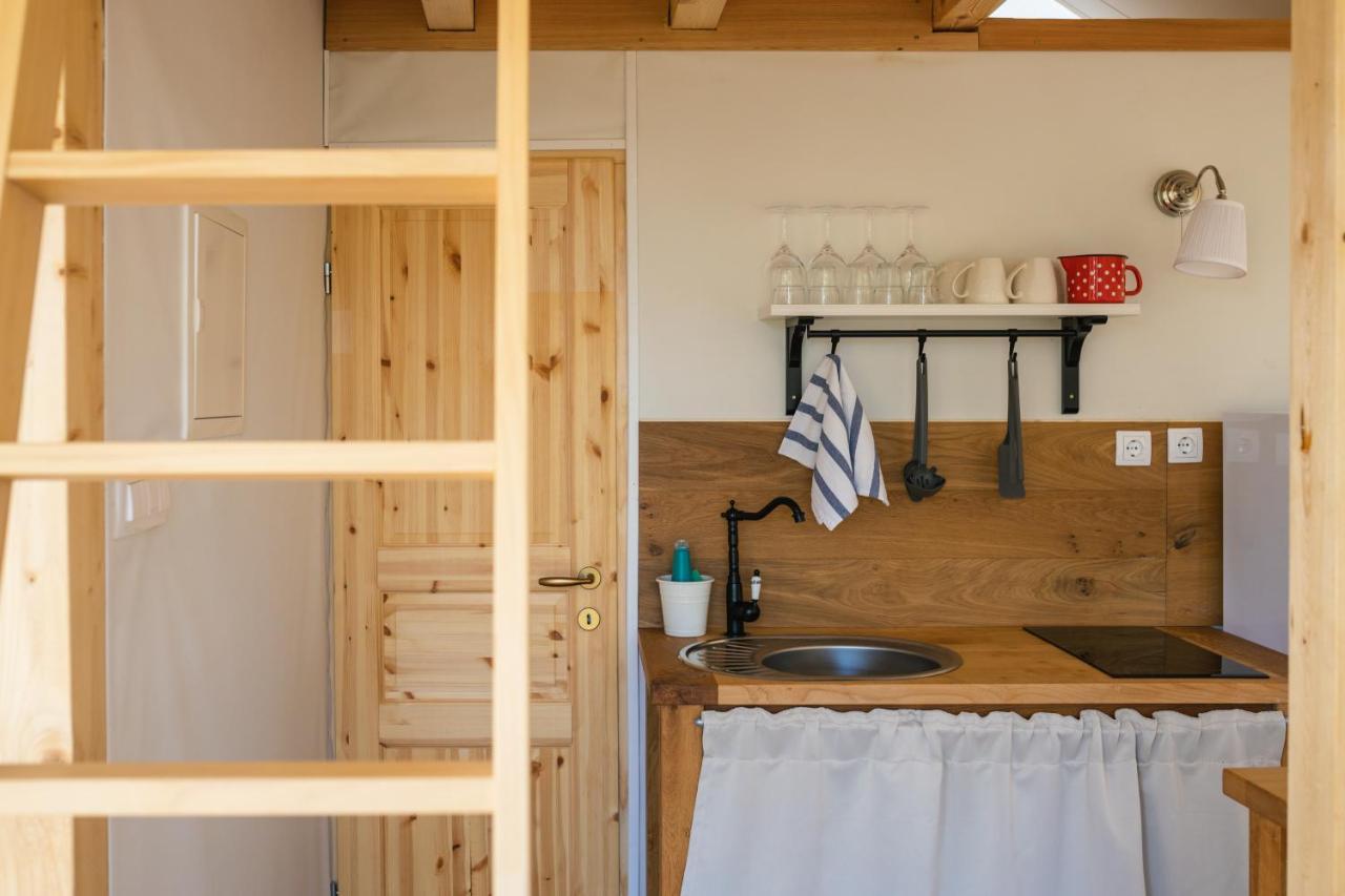 Glamping Kolpa Resort Gradac Экстерьер фото