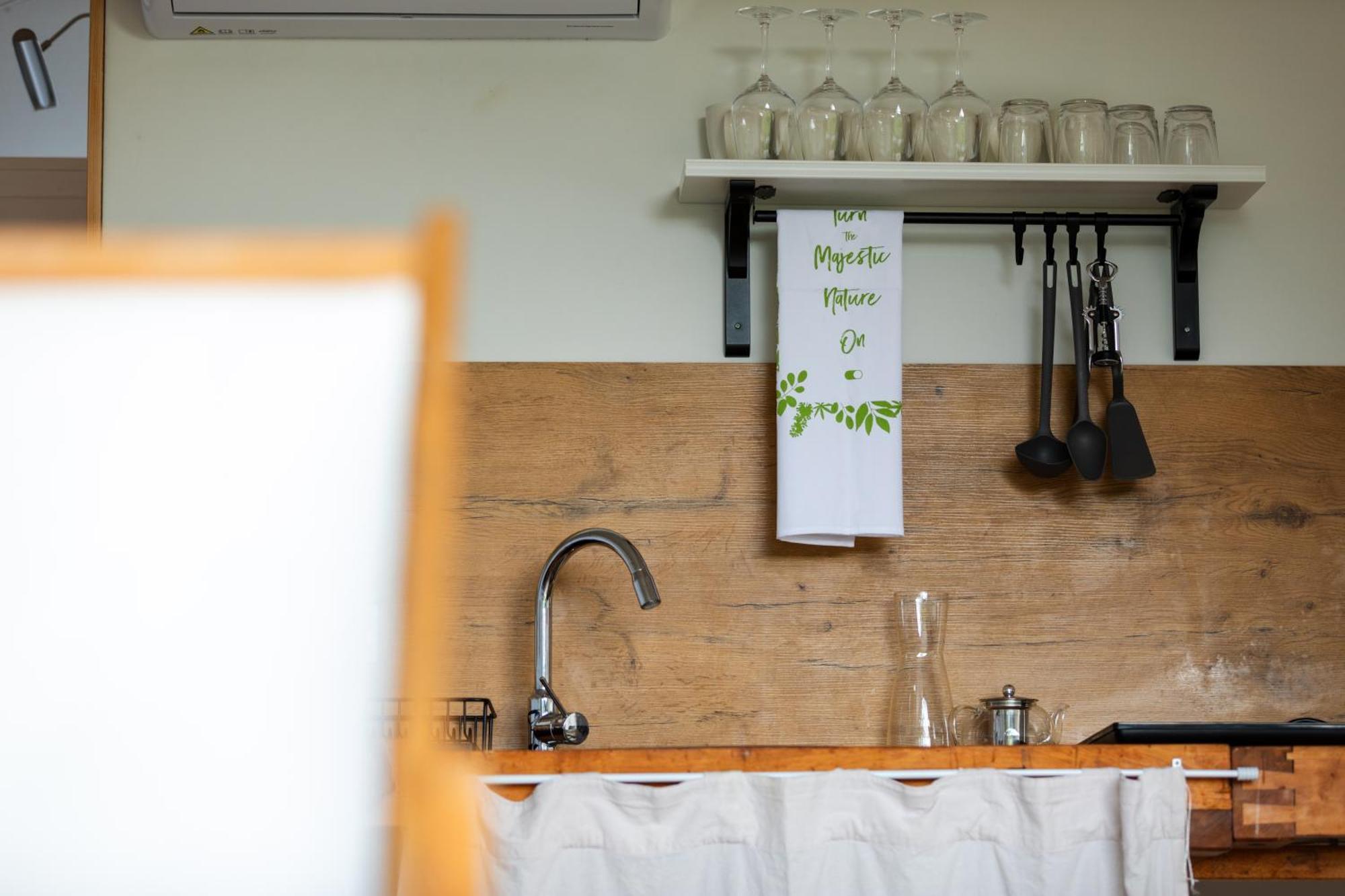 Glamping Kolpa Resort Gradac Экстерьер фото