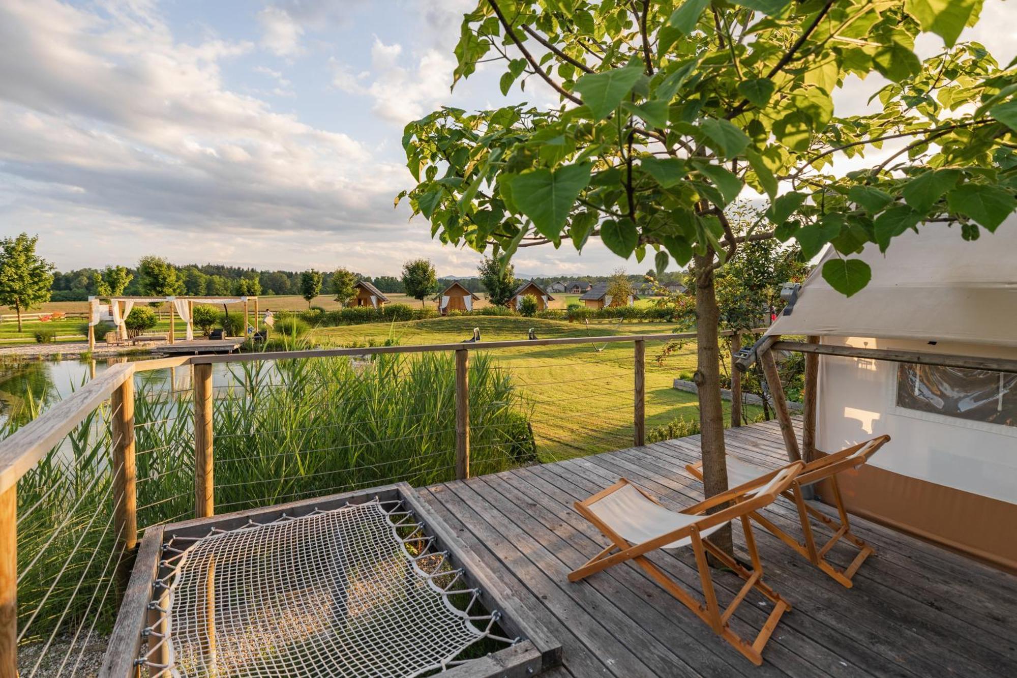 Glamping Kolpa Resort Gradac Экстерьер фото